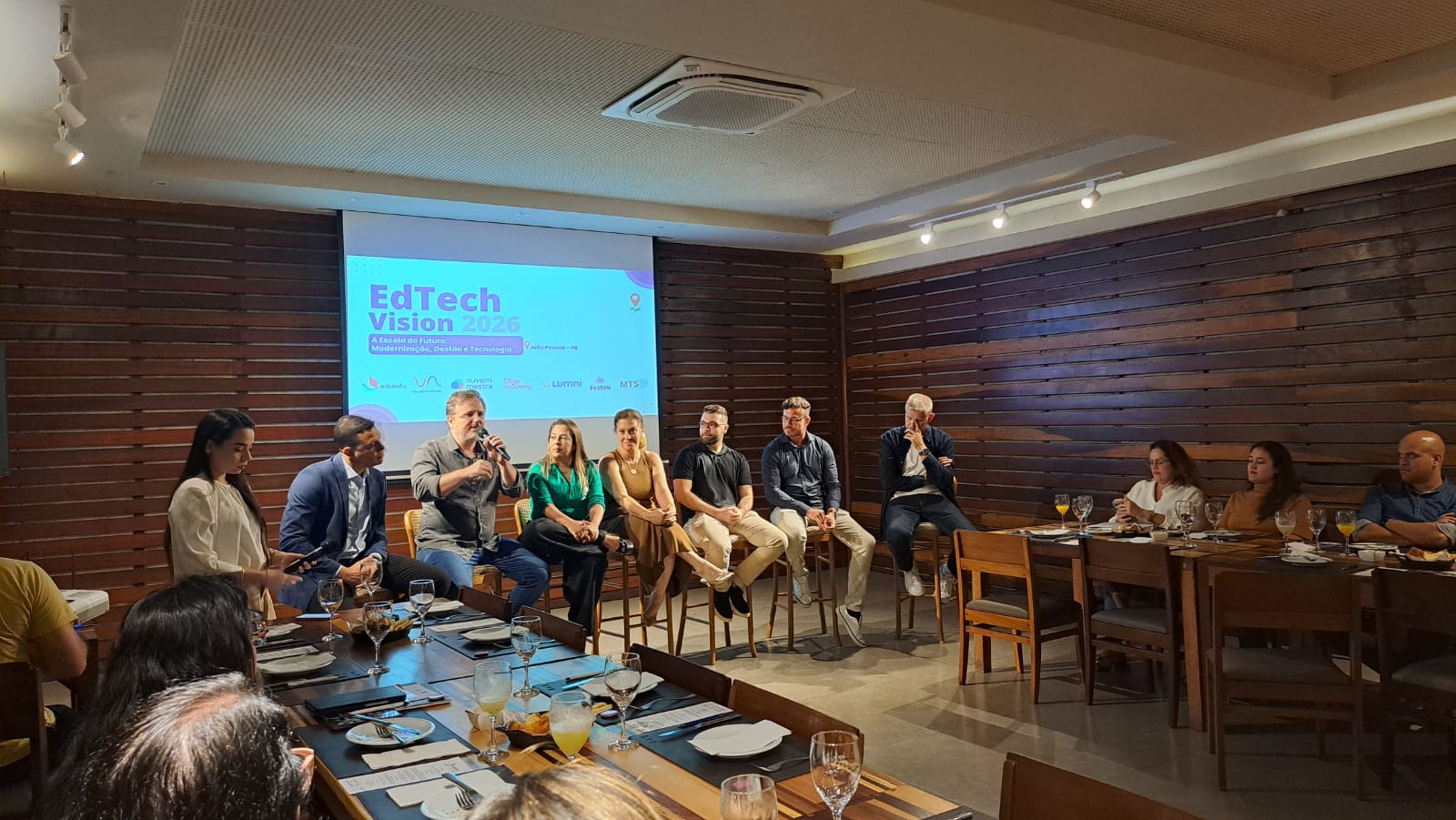 Encontro EdTech Vision com gestores reunidos em João Pessoa